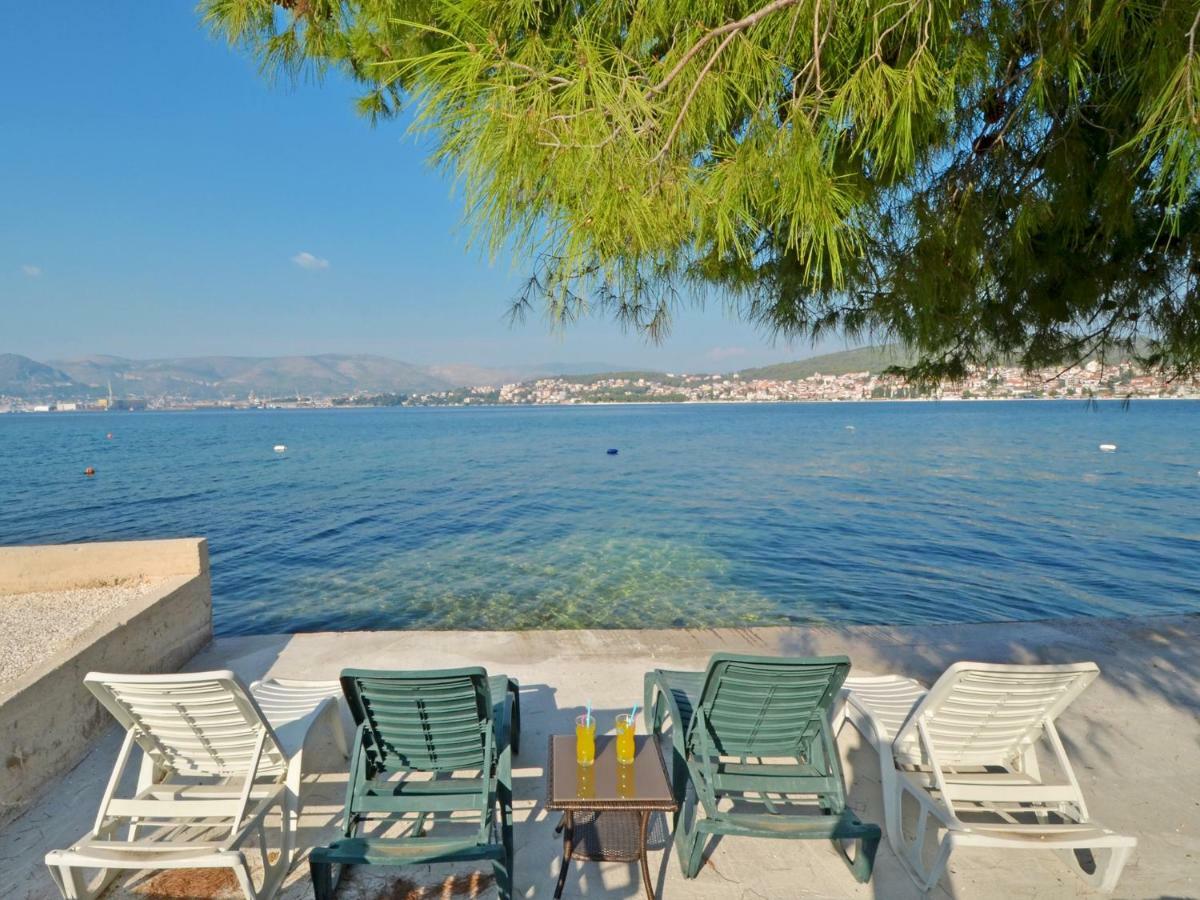 Apartments Silva With A View Of Sea Trogir Bagian luar foto