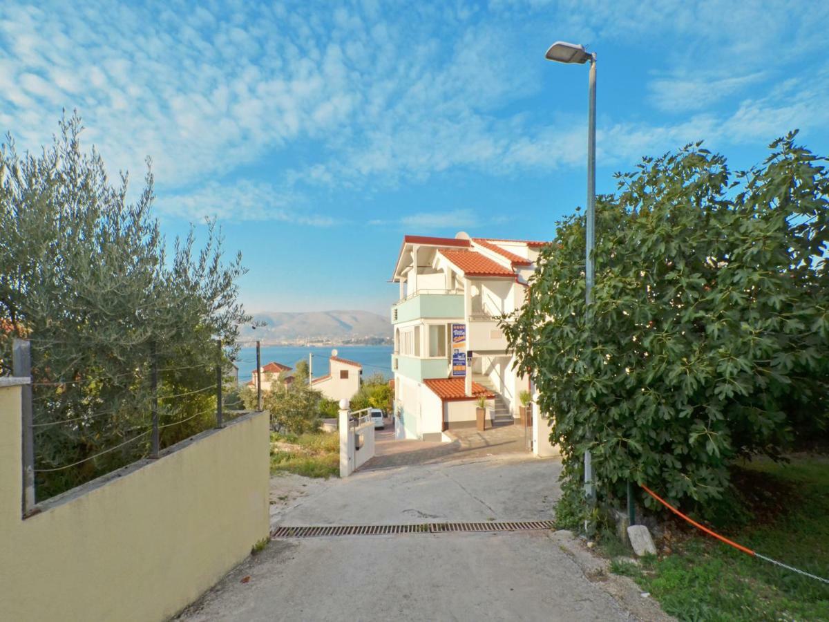 Apartments Silva With A View Of Sea Trogir Bagian luar foto
