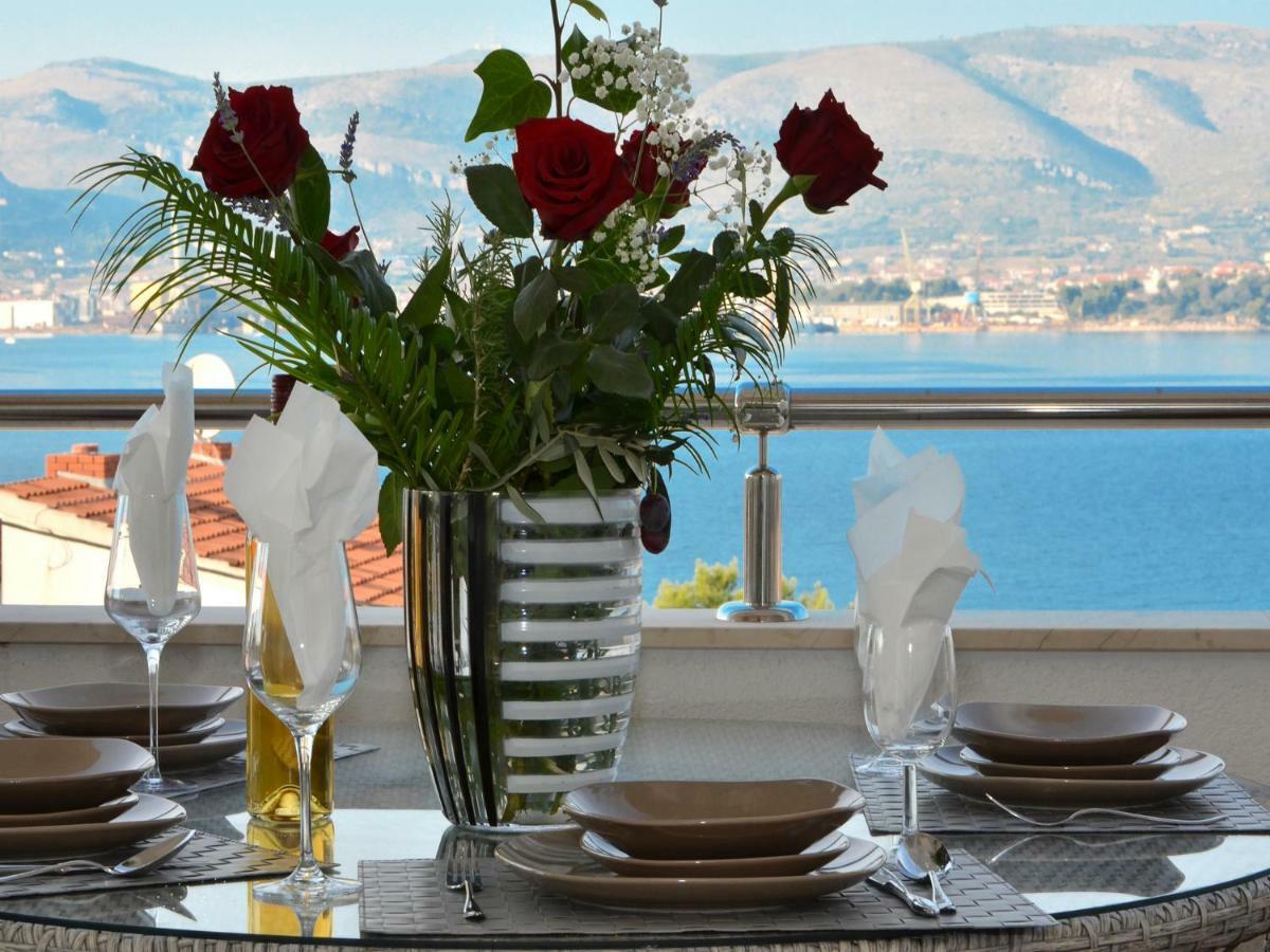 Apartments Silva With A View Of Sea Trogir Bagian luar foto